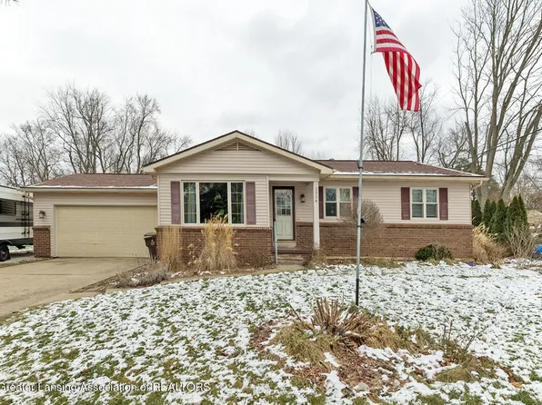 2334 Webster Rd, Lansing, MI 48917