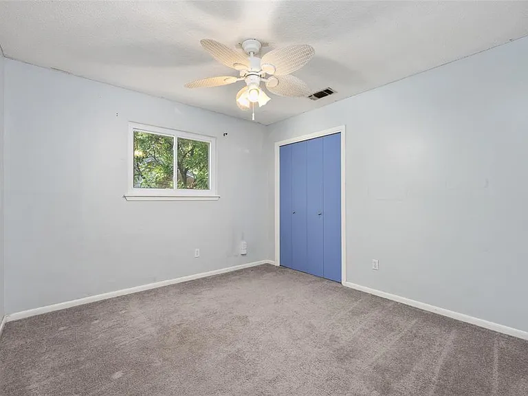 11918 Hornsby St — Photo 26