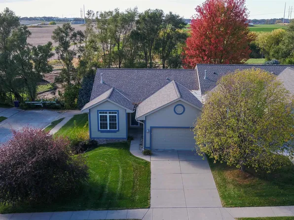 2120 S 199th St, Omaha, NE 68130