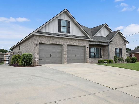 2nd image of 34 Janet Ave