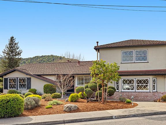 3rd image of 35 Corte Alta