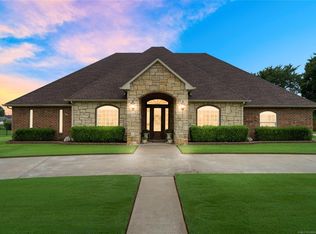 3721 Club View Dr, Muskogee, OK 74403