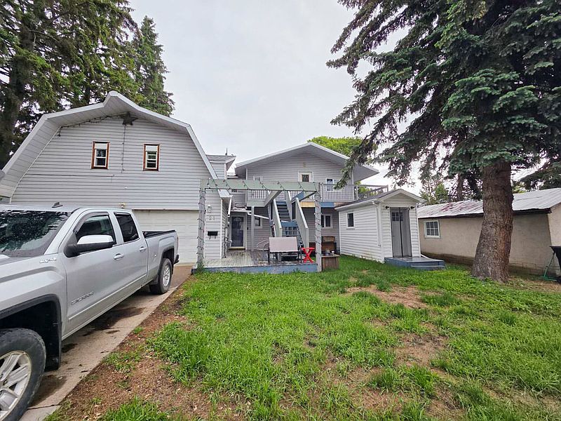 1st image of 21 Langley Dr