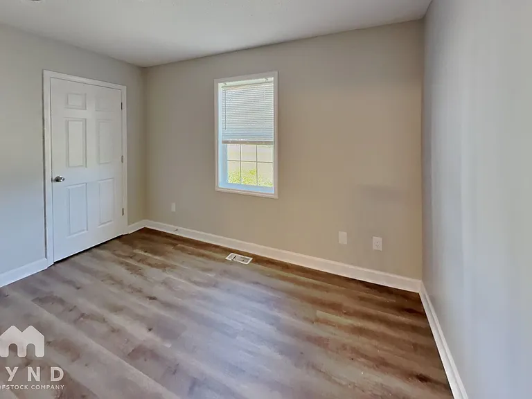 32 Winesap Ln — Photo 7