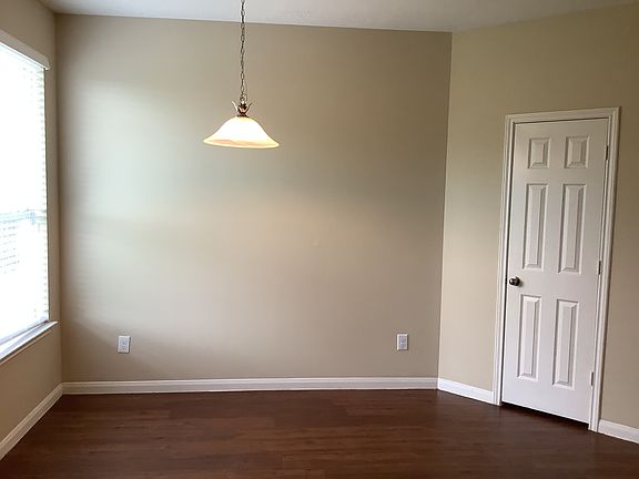 4th image of 2207 Steep Pine Trl