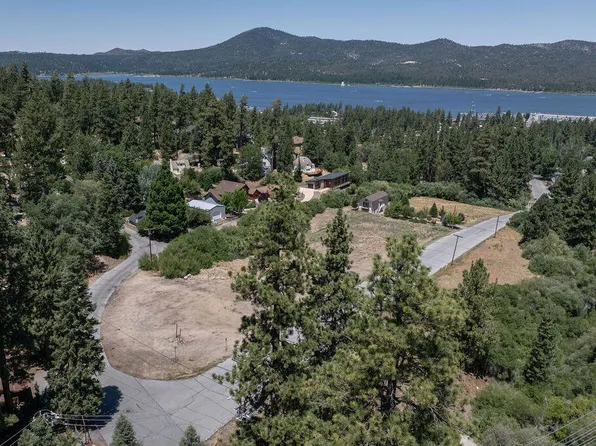 990 Pine Knot Ave, Big Bear Lake, CA 92315