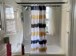 3558 Strathavon Rd #2, Cleveland, OH 44120