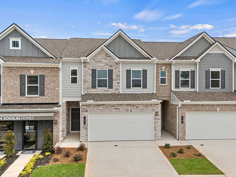 1st image of 12 Jacobs Farm Ln