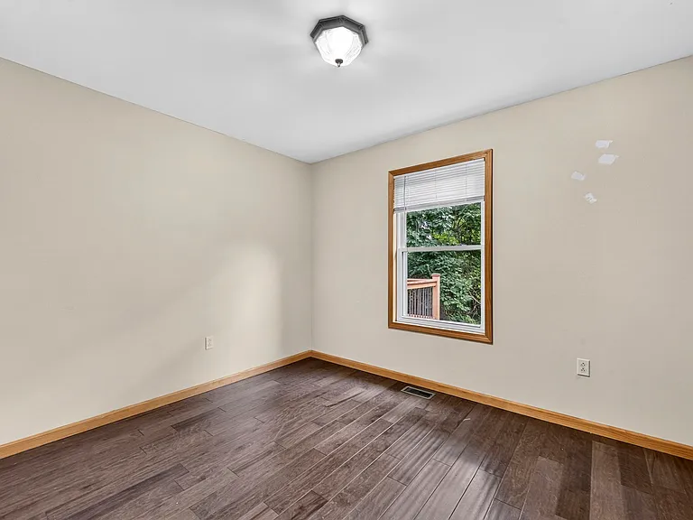 6 Hadley Ln — Photo 32