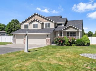 98702 E Brooklyn Dr, Kennewick, WA 99338