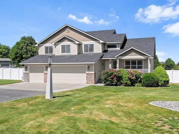 98702 E Brooklyn Dr, Kennewick, WA 99338
