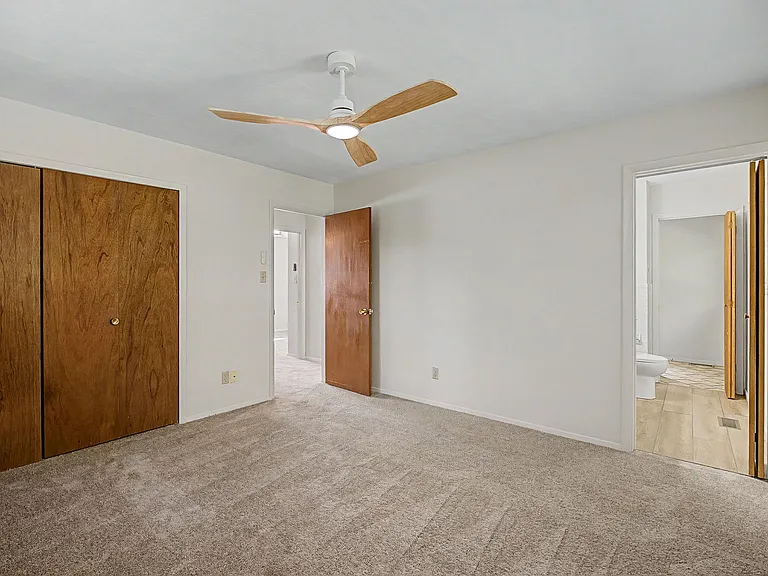 819 Gleneagle Dr — Photo 24