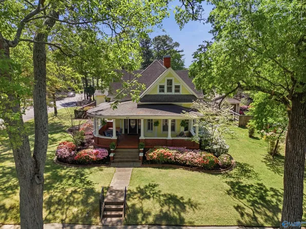 851 Sherman St SE, Decatur, AL 35601