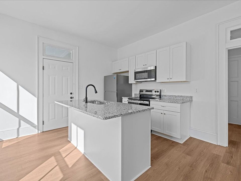 1st image of 258 Maryland Ave #1