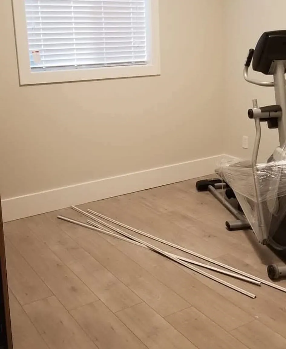 2 bed, 700 sqft, $2,200 — Photo 2