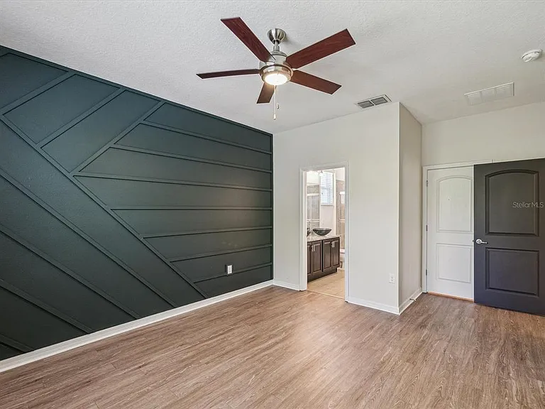 11525 Southern Creek Dr — Photo 21