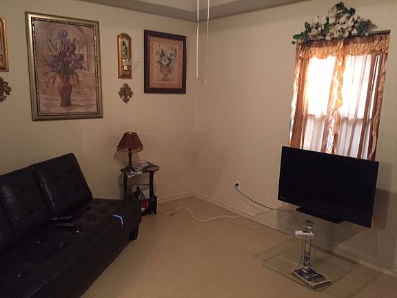 3rd image of 3004 Kilgore Ave
