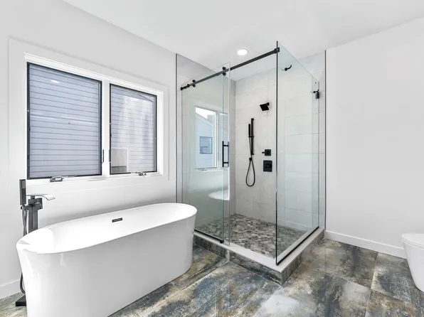 230 Grant Avenue image 18 of 45