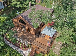 N8203 Pleasant Hill Ln, East Troy, WI 53120