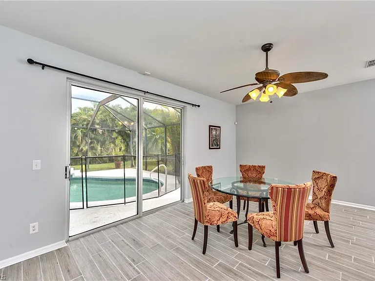 11533 Woodmount Ln — Photo 6