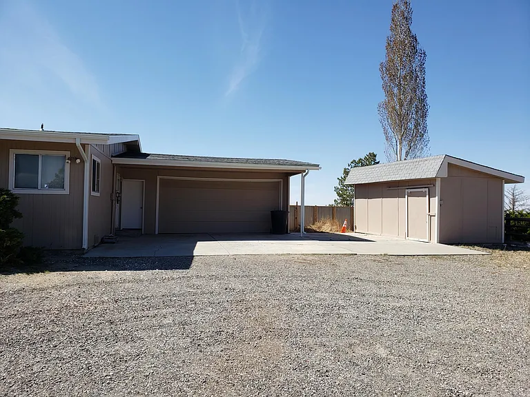 1598 Arland Rd — Photo 5