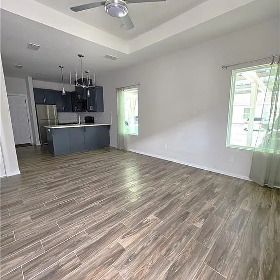 913 N Clarence Ave #2 — Photo 6