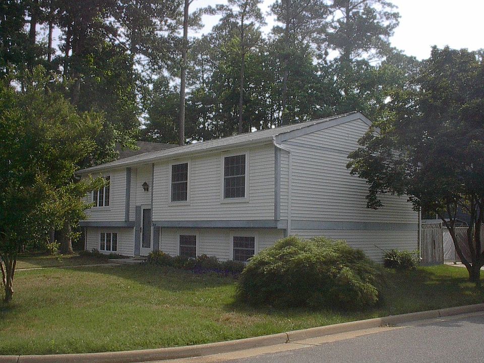 1st image of 264 Castle Keep Ct
