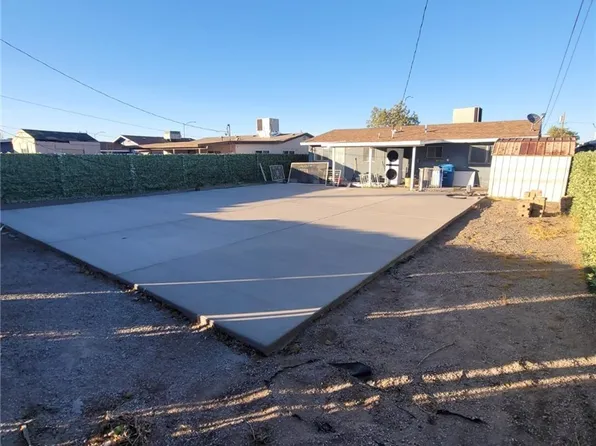 1421 Palm St, Henderson, NV 89011