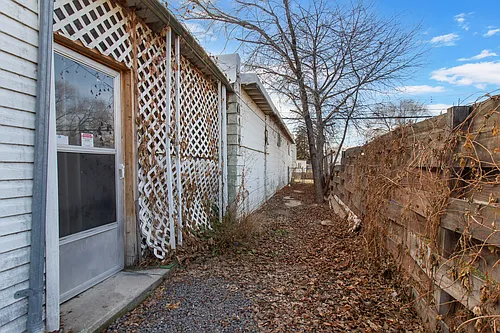 303 Jackson St Photo 1