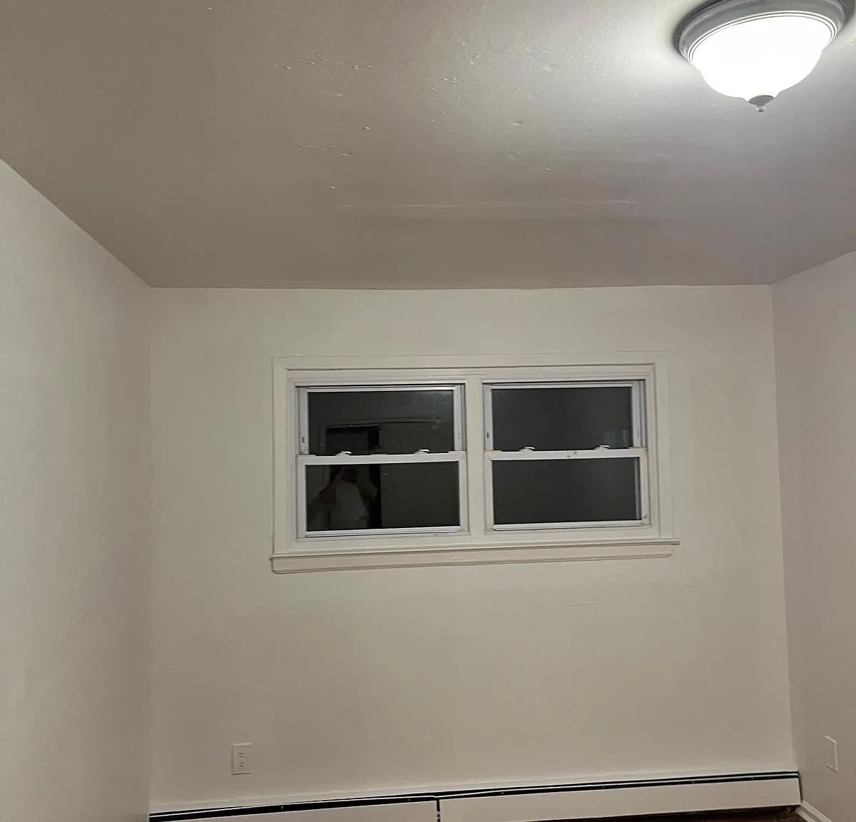 3 bed, 1900 sqft, $3,400 — Photo 2