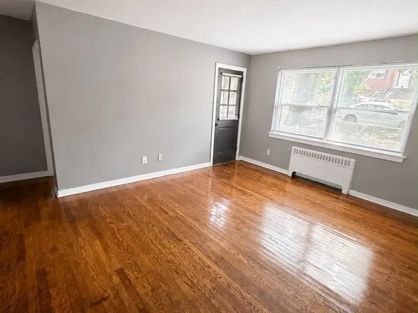 2036 Alsace Rd #16A, Reading, PA 19604