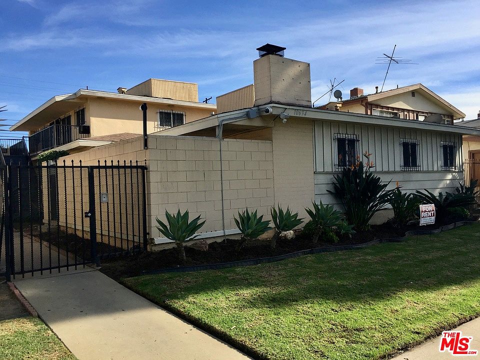 1st image of 10634 Crenshaw Blvd APT 1