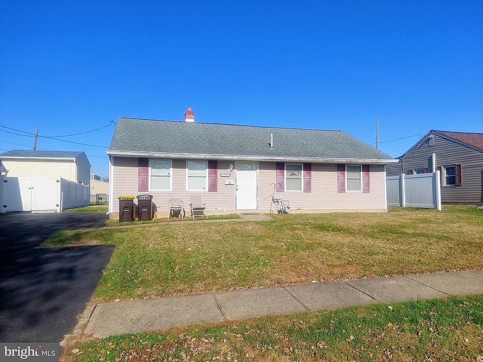 1st image of 2716 Berwyn Rd