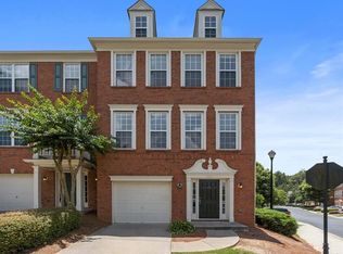 1005 Renaissance Trce, Roswell, GA 30075