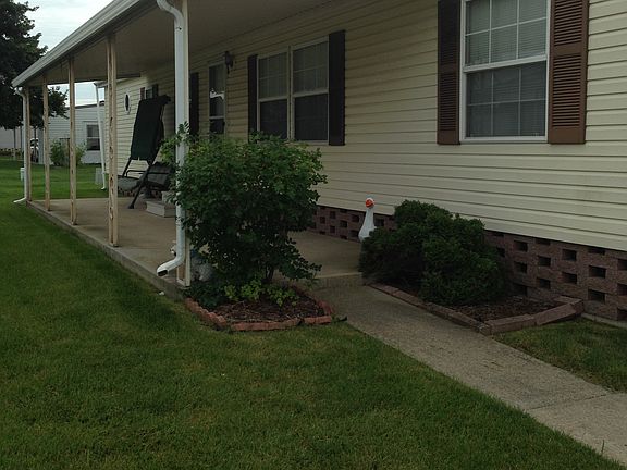 3rd image of 4402 Nevada Dr W