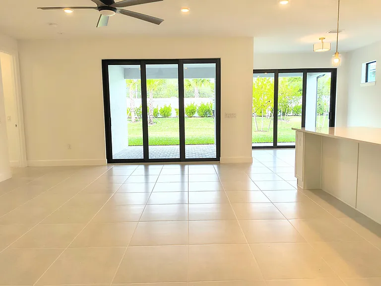 9697 Chora Tunel Way — Photo 5
