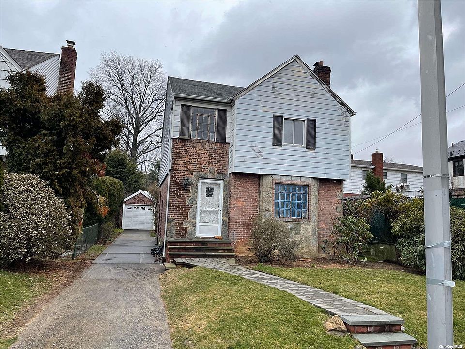 1st image of 27-15 200 Street