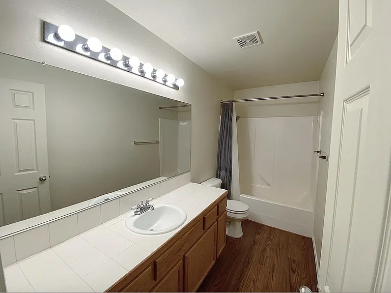 4256 SE Russell St — Photo 14