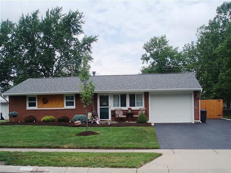 1st image of 337 Buttercup Ave