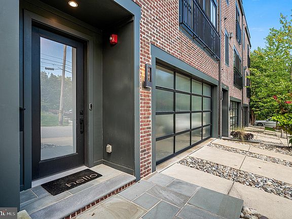 4th image of 203 Willow Ave