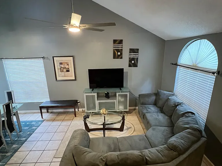 5485 Friarsway Dr — Photo 9
