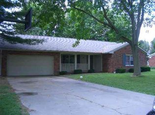 3635 Hillcrest Rd, Vincennes, IN 47591