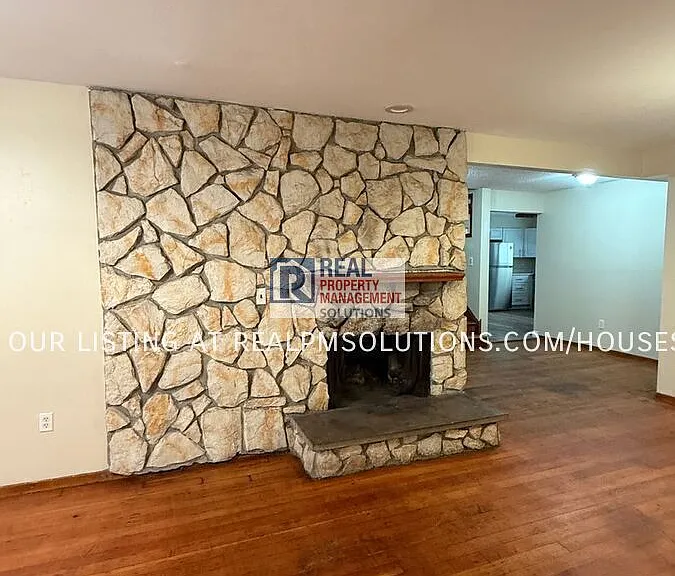 8927 SE Rhone St — Photo 19