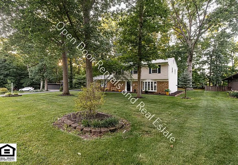 9324 Saratoga Rd — Photo 6
