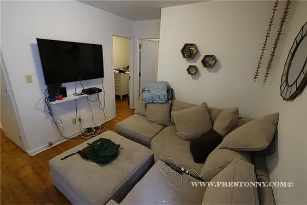 Rented by JM Preston Properties LLC | media 27