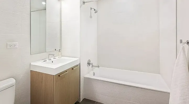 Rented by The Agency | media 3