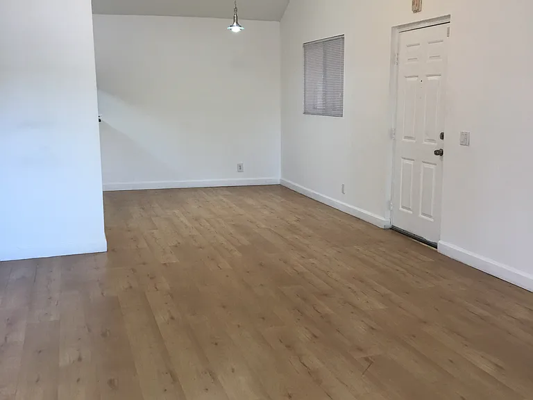 10421 Mahogany Key Cir #325 — Photo 25