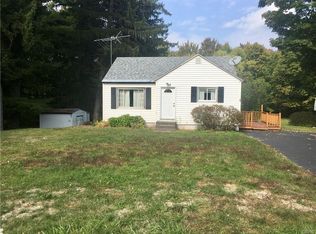 20 Cut Off Rd, Fulton, NY 13069