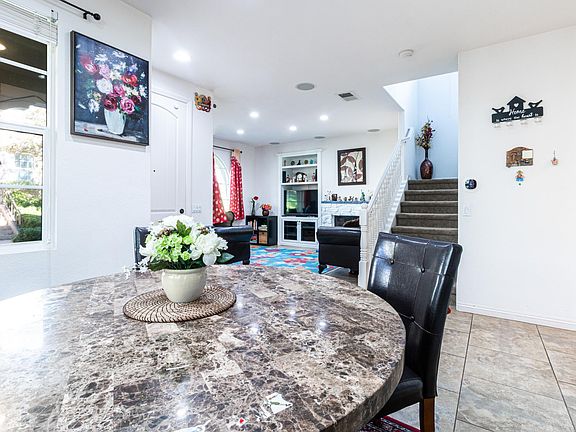 5th image of 8377 Katherine Claire Ln