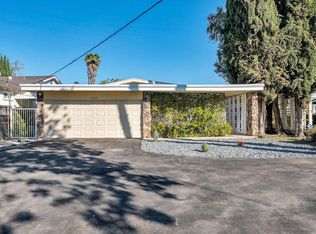 14819 Valerio St, Van Nuys, CA 91405